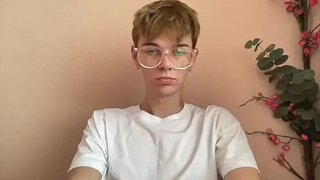 Seira__nn – webcam model profile photo Image 14