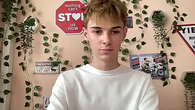 Seira__nn – webcam model profile photo Image 16