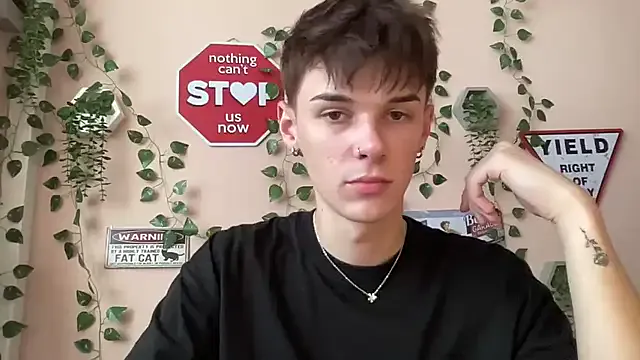 Seira__nn – webcam model profile photo Image 17