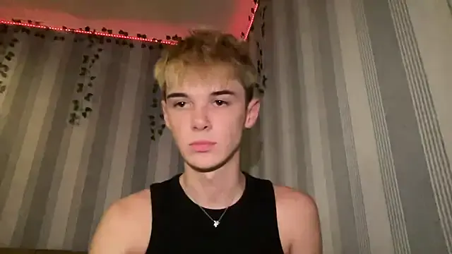 Seira__nn – webcam model profile photo Image 8