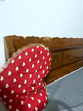 Zlatalata – webcam model profile photo Image 11