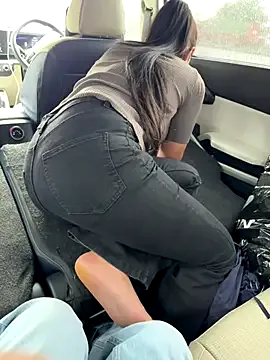 AyshaConnor – webcam model profile photo Image 16