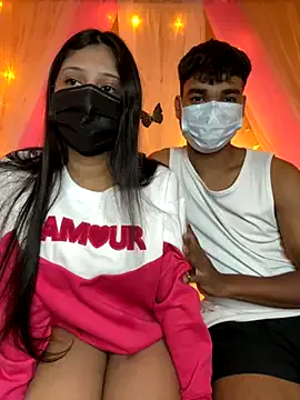 carollin__1 – webcam model profile photo Image 5