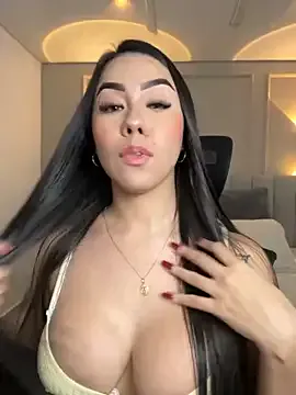 CatalinaDalessio – webcam model profile photo Image 10