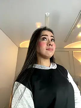 CatalinaDalessio – webcam model profile photo Image 6