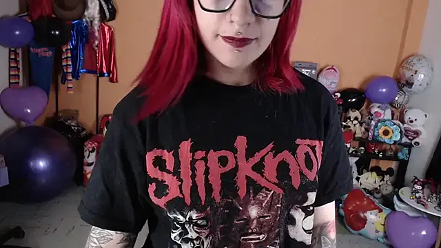 Dolce – webcam model profile photo Image 10