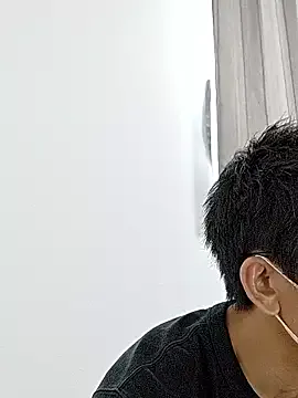 MiraKova – webcam model profile photo Image 14