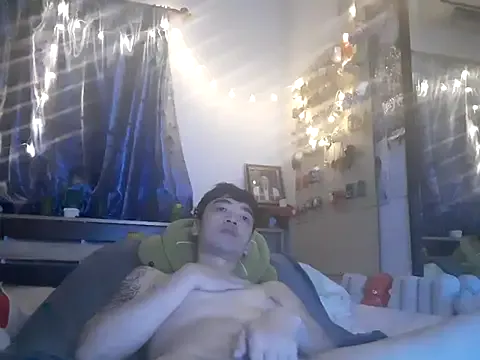 Dolce – webcam model profile photo Image 5