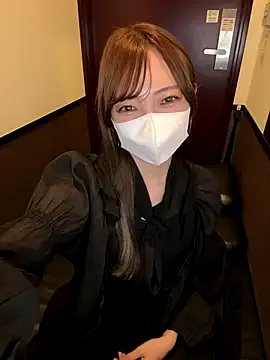 Moe_v_v – webcam model profile photo