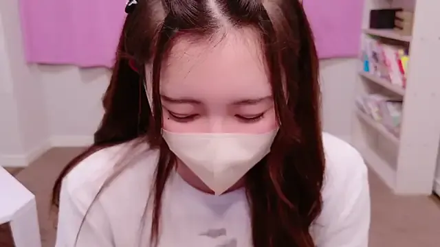 HaleyLyon – webcam model profile photo Image 6