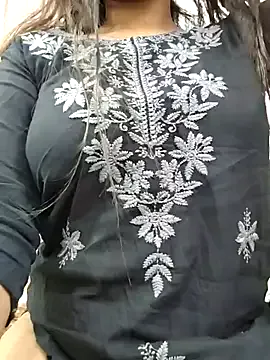 Queen_Shanuu – webcam model profile photo Image 2