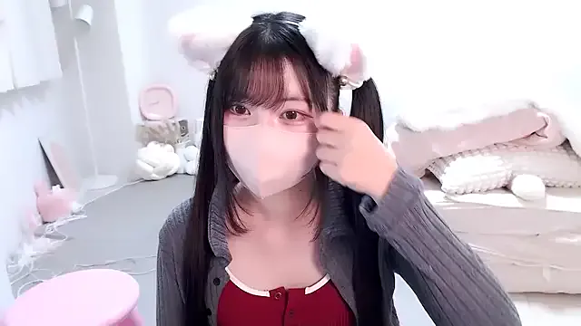 AyshaConnor – webcam model profile photo Image 3