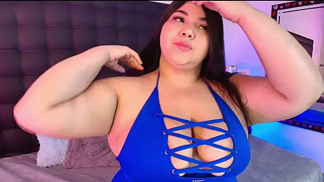 Dolce – webcam model profile photo Image 14