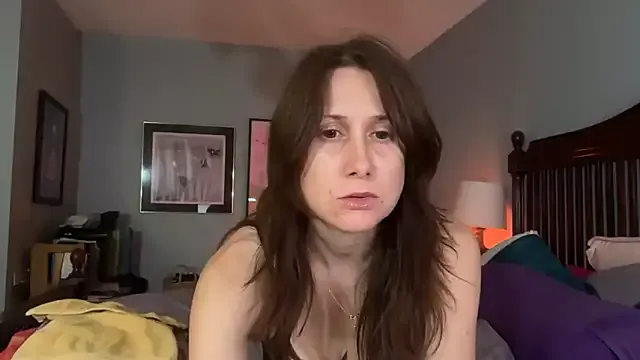 lovememoreamore – webcam model profile photo Image 12