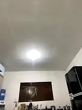 ErzabelLew – webcam model profile photo Image 15