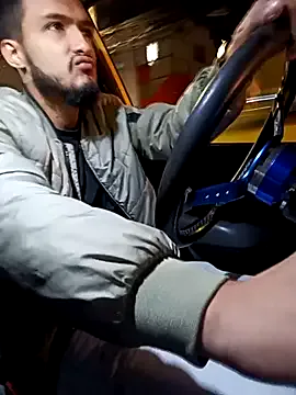 Dolce – webcam model profile photo Image 19