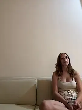 CatalinaDalessio – webcam model profile photo Image 2