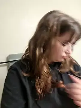 MollyBoston – webcam model profile photo Image 19