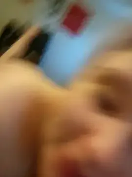 MollyBoston – webcam model profile photo Image 2