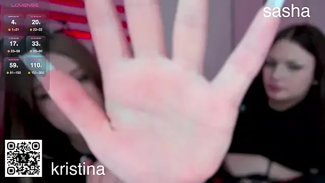 p6w_official – webcam model profile photo Image 16