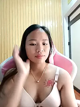 PollyElfi – webcam model profile photo Image 2