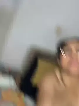 Dolce – webcam model profile photo Image 10