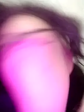 SherineNorth – webcam model profile photo Image 19