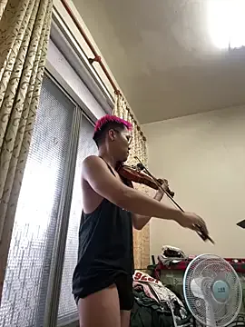 EsmeBrowm – webcam model profile photo Image 8