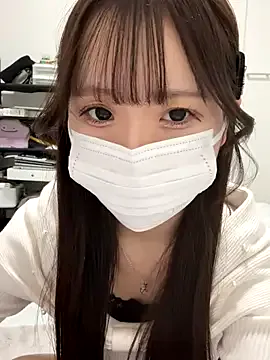 Dolce – webcam model profile photo Image 5