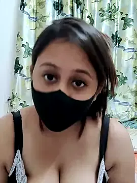 HaleyLyon – webcam model profile photo Image 14