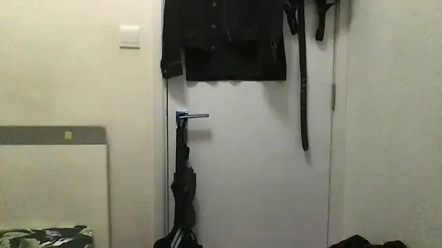 ElaRossie – webcam model profile photo Image 18