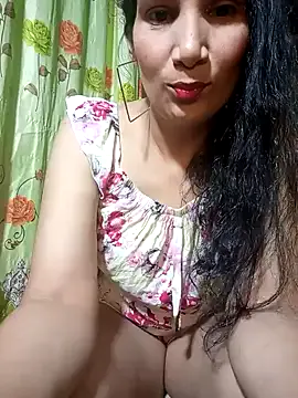 Nathy25 – webcam model profile photo