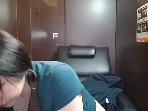 SarithaBroun – webcam model profile photo Image 13