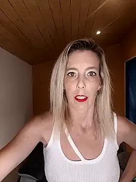 BeatriceVazqueze – webcam model profile photo Image 3