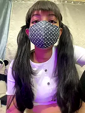 SherineNorth – webcam model profile photo Image 10