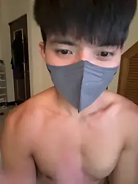 Dolce – webcam model profile photo Image 8