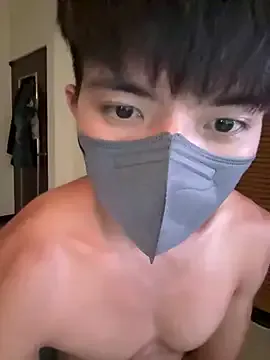 Dolce – webcam model profile photo Image 9