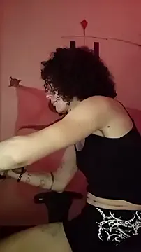 MiraKova – webcam model profile photo Image 19