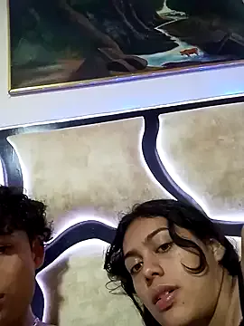 Nezuko-uWux – webcam model profile photo