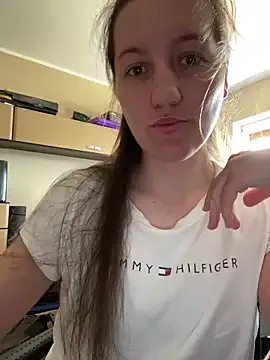 AntonellaBahamon – webcam model profile photo Image 7