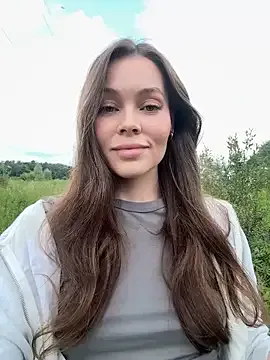 JessieLiu – webcam model profile photo Image 3