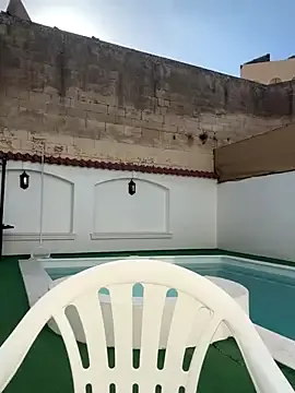 Dolce – webcam model profile photo Image 14