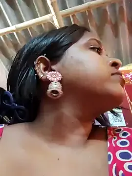 VenusRusell – webcam model profile photo Image 10