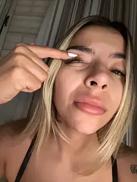 CatalinaDalessio – webcam model profile photo Image 12