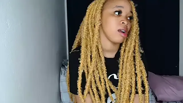 BeatriceVazqueze – webcam model profile photo Image 10