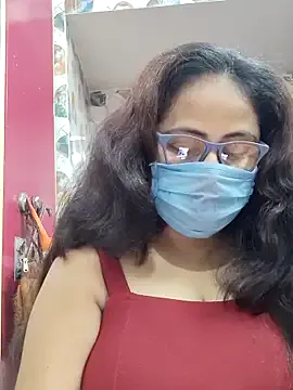 Dolce – webcam model profile photo Image 15