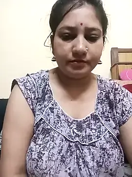 MelinaLuviani – webcam model profile photo Image 10