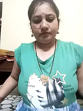 MelinaLuviani – webcam model profile photo Image 7