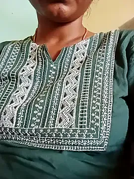 JessieLiu – webcam model profile photo Image 2