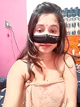 Pararam – webcam model profile photo Image 10